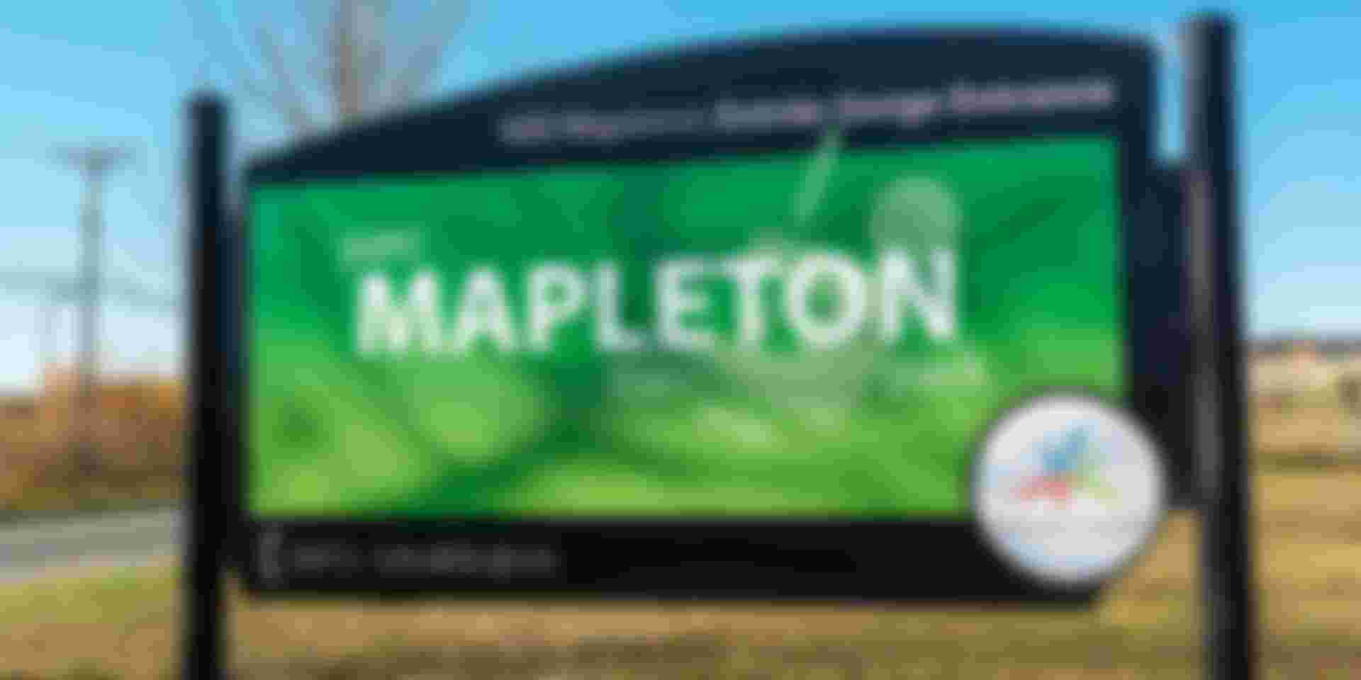 Mapleton Crossing &#8211; Moncton, New Brunswick - mapleton-crossing-trailer-3